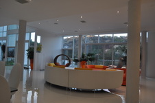 Enlarge photo 77