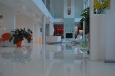 Enlarge photo 82