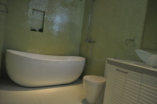 Enlarge photo 145