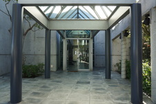 Enlarge photo 32