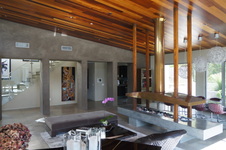 Enlarge photo 33