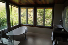 Enlarge photo 54