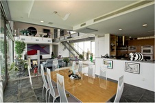 Enlarge photo 54