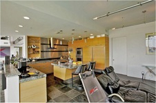 Enlarge photo 62