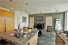 Enlarge photo 65