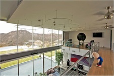 Enlarge photo 89