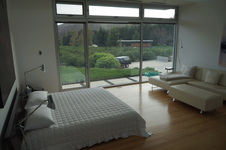 Enlarge photo 61