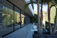 Enlarge photo 14