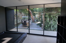 Enlarge photo 24