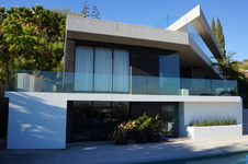 Enlarge photo 68