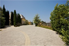 Enlarge photo 15