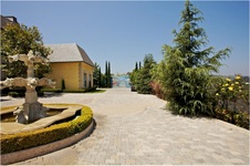 Enlarge photo 18