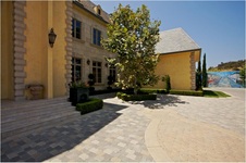 Enlarge photo 22