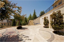 Enlarge photo 145