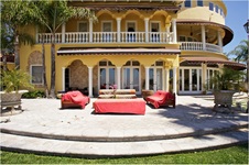 Enlarge photo 108