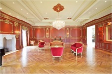 Enlarge photo 19