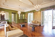Enlarge photo 44