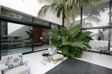 Enlarge photo 19