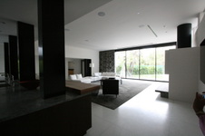 Enlarge photo 53