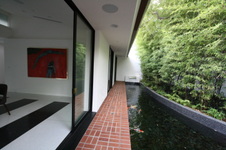 Enlarge photo 67