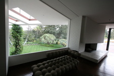 Enlarge photo 118