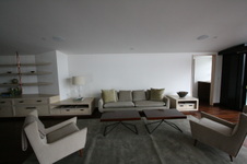 Enlarge photo 128
