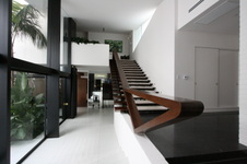 Enlarge photo 132