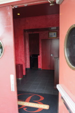 Enlarge photo 13
