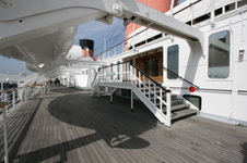 Enlarge photo 17
