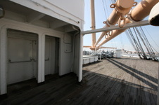 Enlarge photo 119