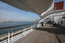 Enlarge photo 211
