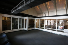 Enlarge photo 215
