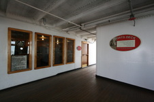Enlarge photo 218