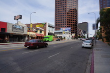 Enlarge photo 1