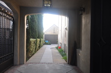 Enlarge photo 16