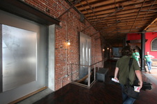 Enlarge photo 44