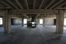 Enlarge photo 38