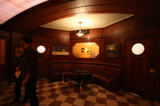 Enlarge photo 37
