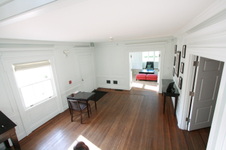 Enlarge photo 57