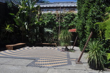 Enlarge photo 19