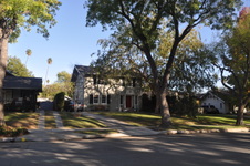 1528 Diamond Ave