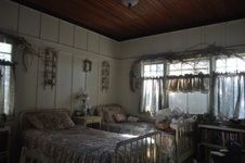 Enlarge photo 21