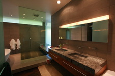 Enlarge photo 25