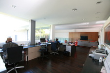 Enlarge photo 44