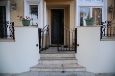 10935 Missouri Ave - Unit A