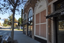 2000-2100 Block W Colorado Blvd