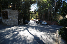 Enlarge photo 215