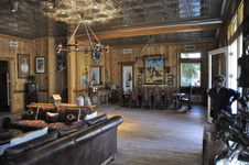 Enlarge photo 77