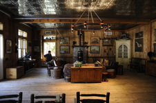Enlarge photo 81