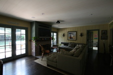 Enlarge photo 17